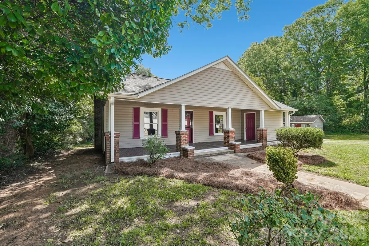 35 Marsh Avenue, Wadesboro, NC 28170 - #1