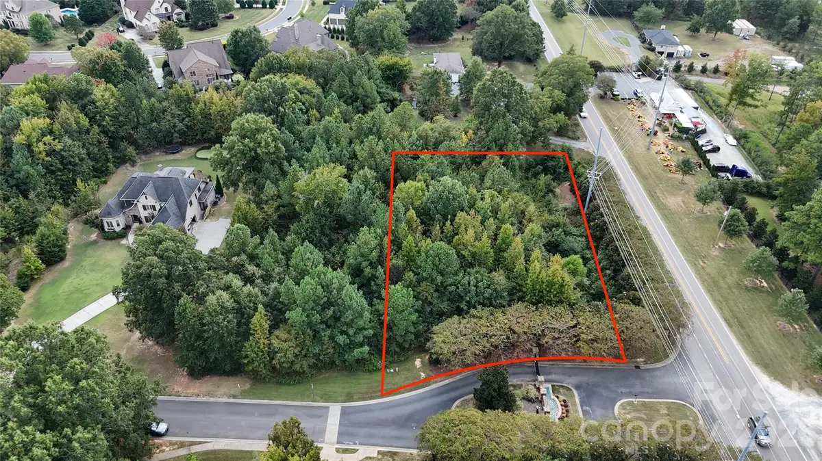 8335 Victoria Lake Drive, Waxhaw, NC 28173 - #1
