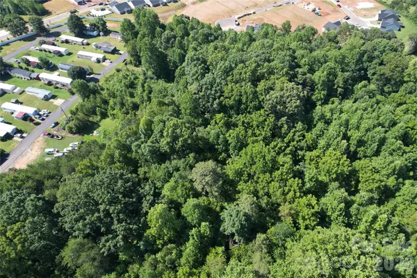 00 Short Road, Hickory, NC 28602