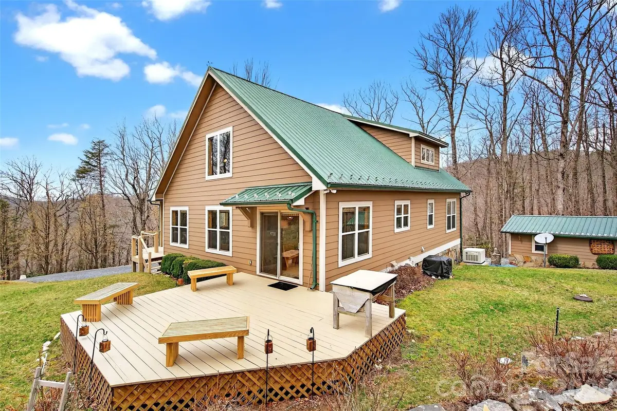 600 Sassafras Drive, Spruce Pine, NC 28777 - #1
