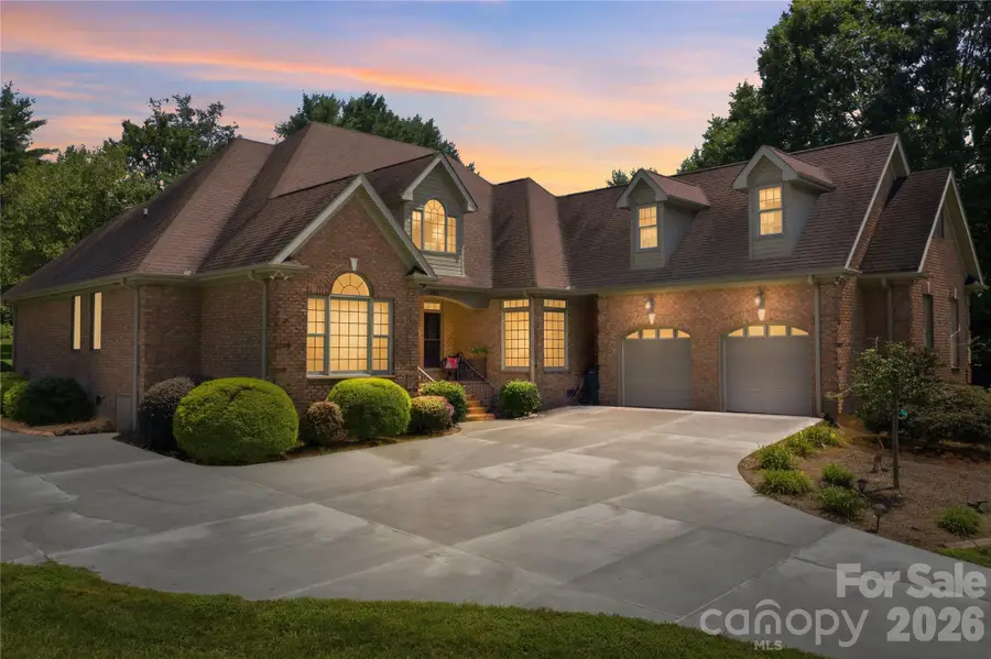 260 Baymount Drive, Statesville, NC 28625 - #3