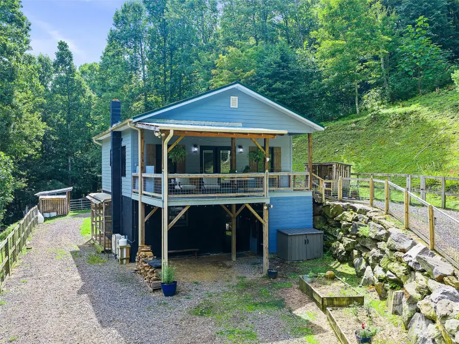 1523 Roaring Fork Road, Burnsville, NC 28714 - #2