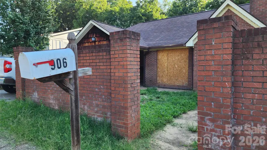 906 Trogdon Street, North Wilkesboro, NC 28659 - #3