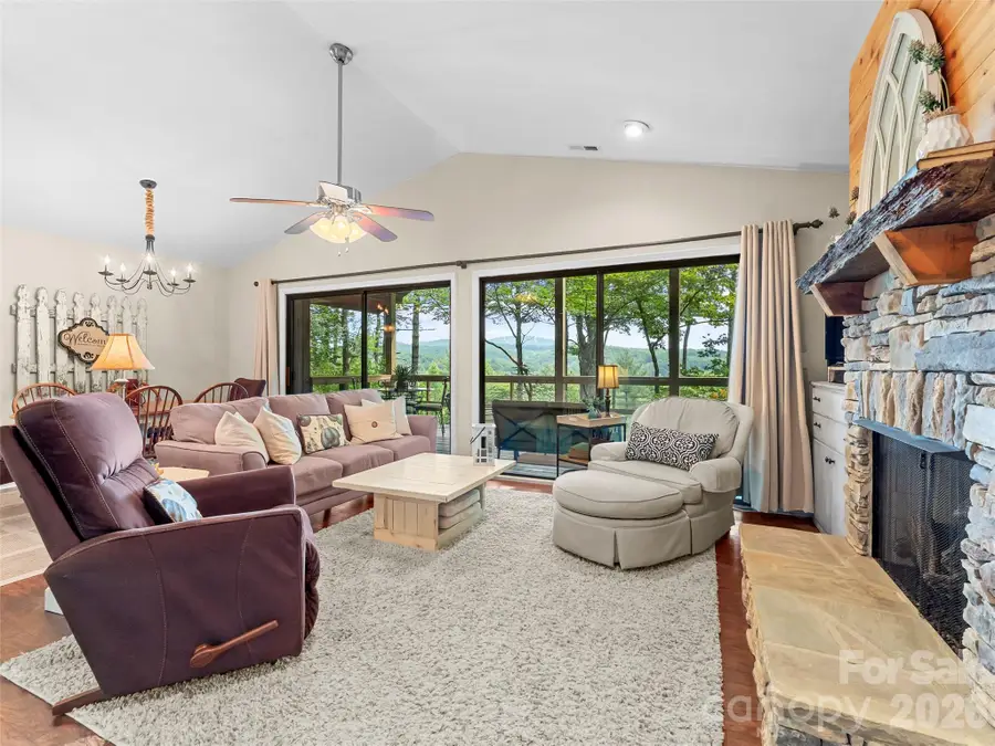 32 Uloque Court, Brevard, NC 28712 - #3