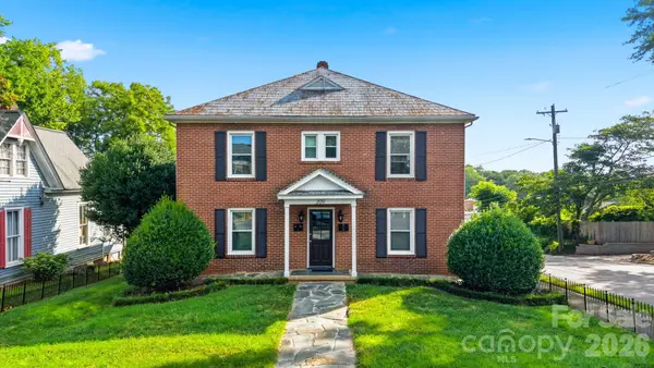 209 S King Street, Morganton, NC 28655