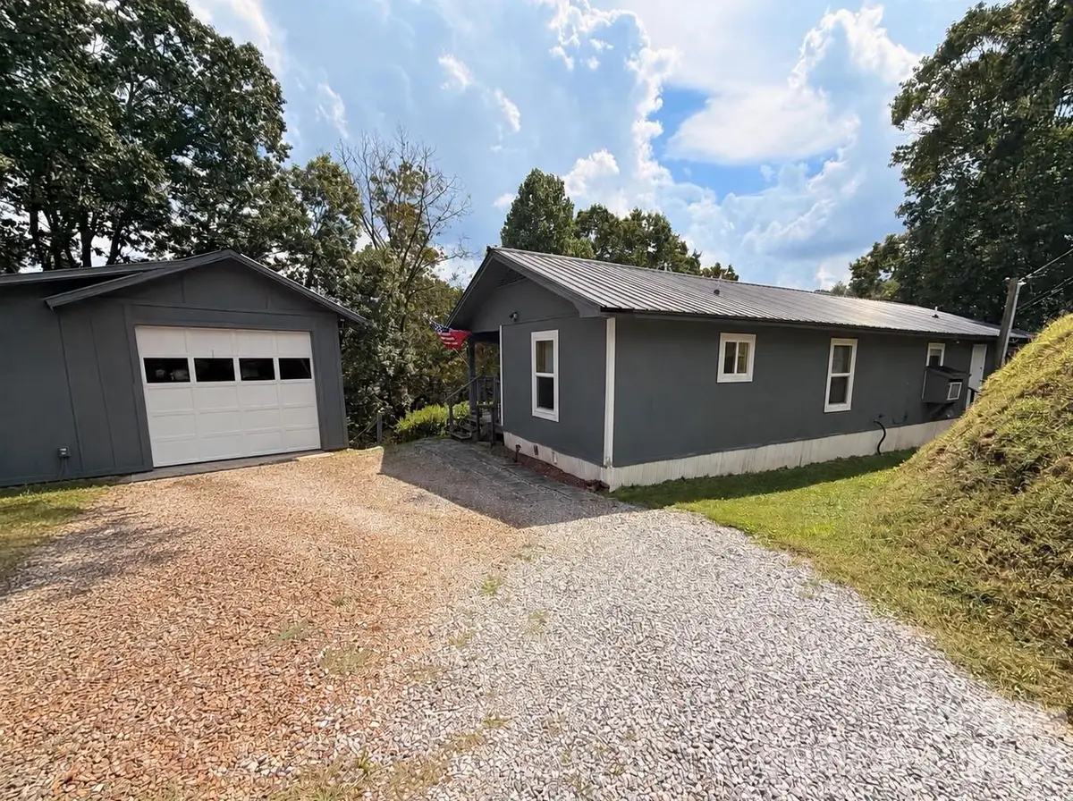139 N Ridge Drive, Waynesville, NC 28785 - #1