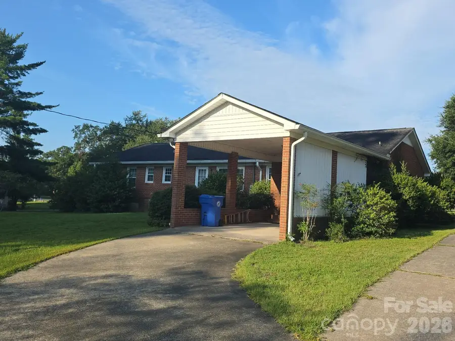 401 S Hickory Street, Pageland, SC 29728 - #3