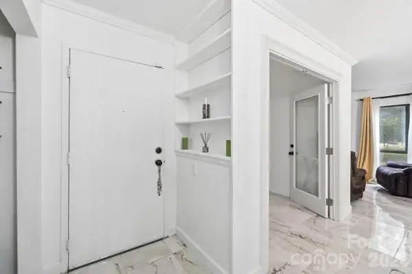 4816 Spring Lake Road, Charlotte, NC 28212 - #2