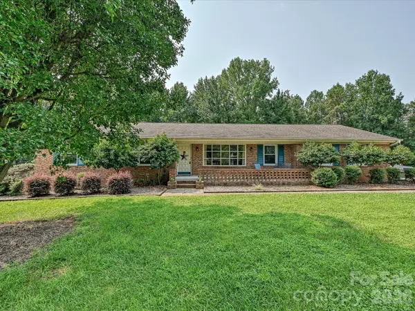 8812 Crestwood Drive, Mount Pleasant, NC 28124