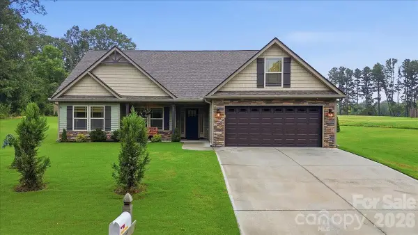82 Mae Miller Road, Columbus, NC 28722