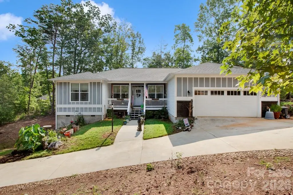 243 Dublin Lane, Columbus, NC 28722 - #1