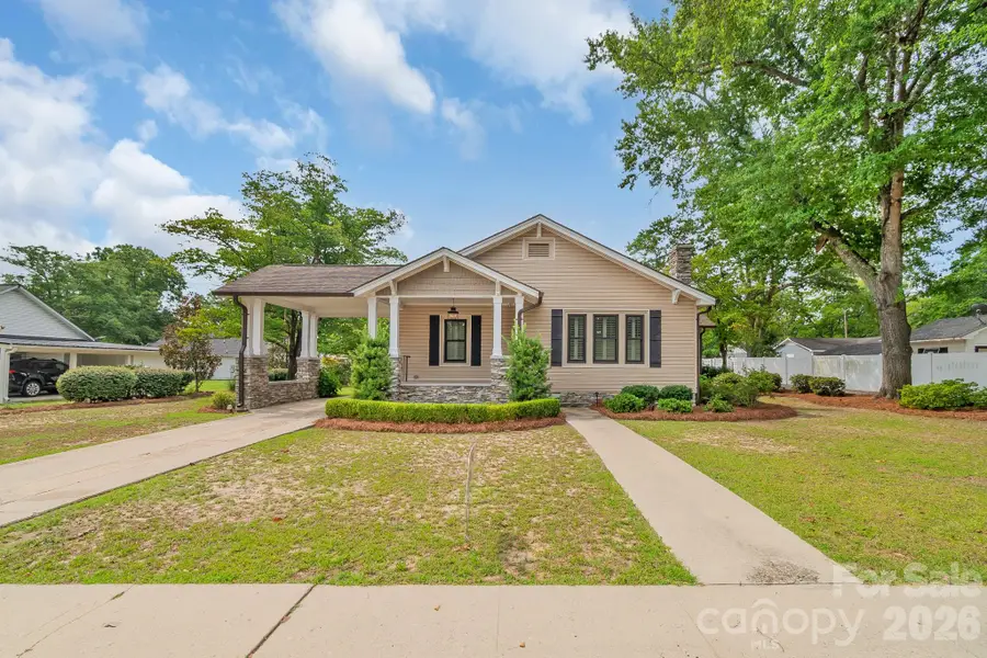 312 E Church Street, Kershaw, SC 29067 - #2