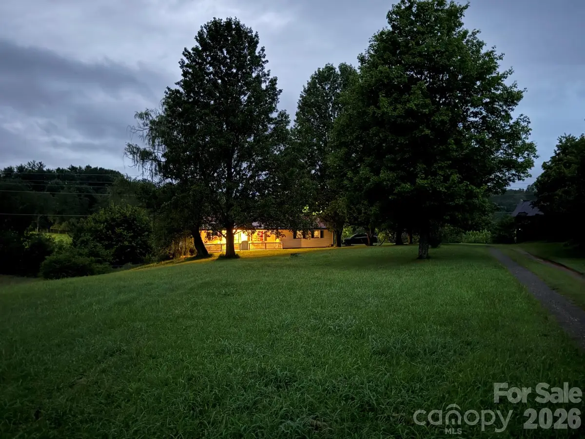 16 Rocking Chair Lane, Leicester, NC 28748 - #1