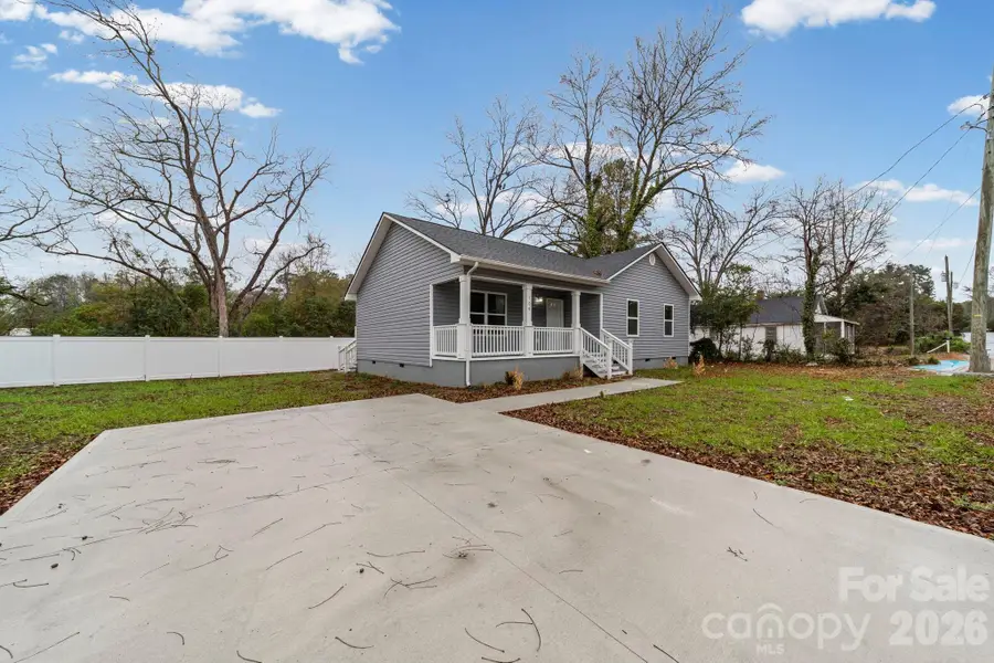 109 Haddock Road Nw, Orangeburg, SC 29115 - #2