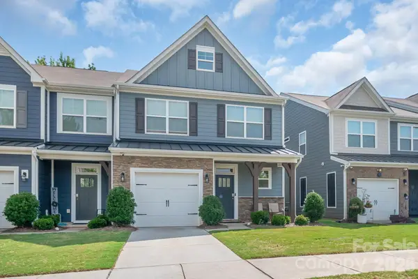 8026 Saluda Drive, Charlotte, NC 28269