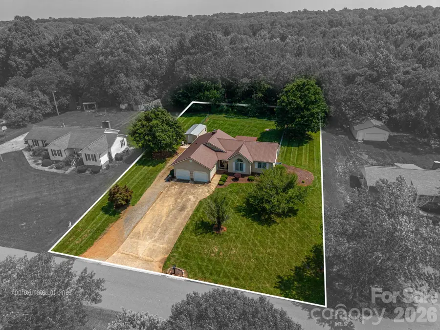 2610 Prince Drive, Lincolnton, NC 28092 - #2