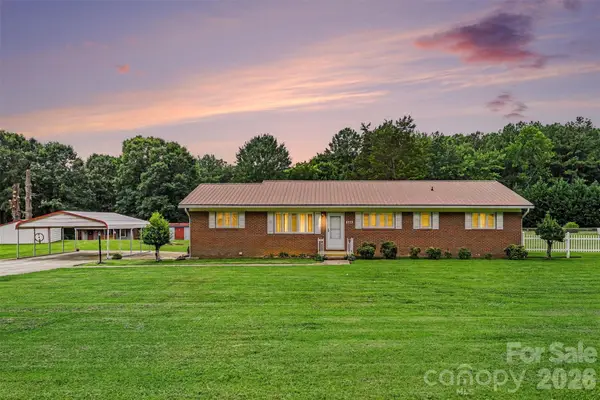 225 Oliphant Road, Mooresville, NC 28115