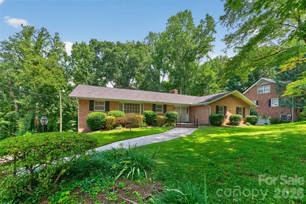 530 25th Avenue Nw, Hickory, NC 28601
