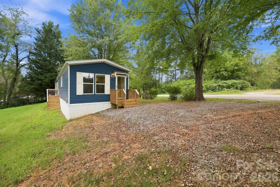 146 & 148 Bradshaw Circle, Candler, NC 28715 - #2