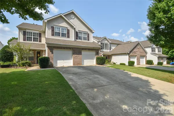 12222 Stratfield Place Circle, Pineville, NC 28134