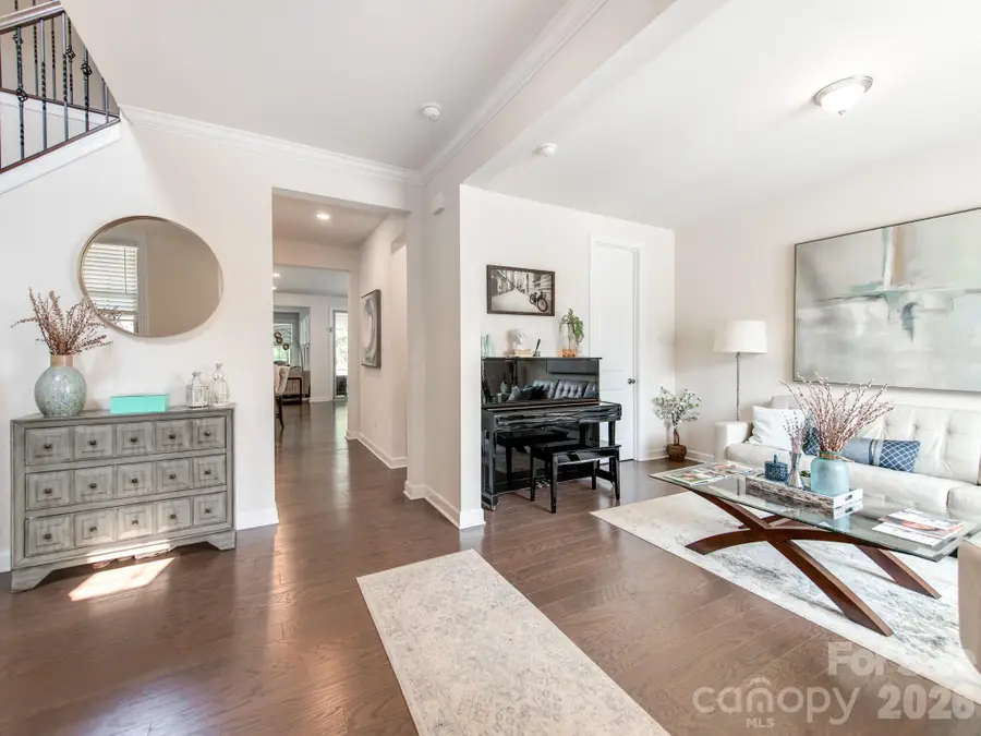 8022 Cornhill Avenue, Charlotte, NC 28277 - #3