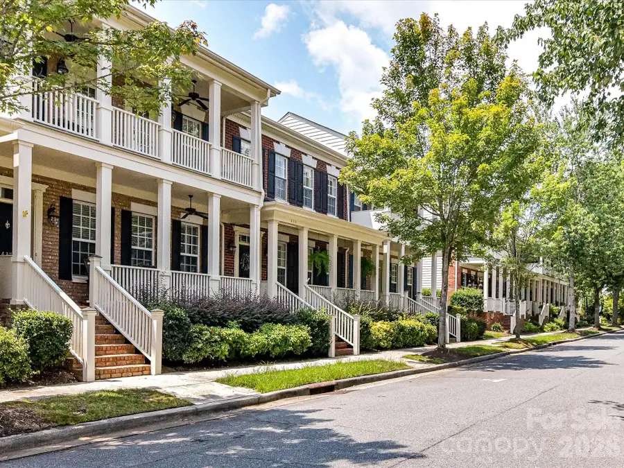 439 Ohenry Avenue, Davidson, NC 28036 - #2