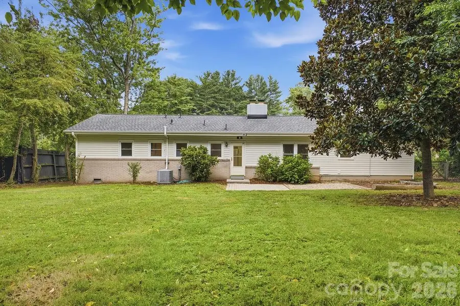 216 Lyndale Road, Hendersonville, NC 28739 - #2