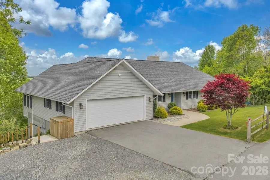 784 Alpine Drive, Seven Devils, NC 28604 - #2