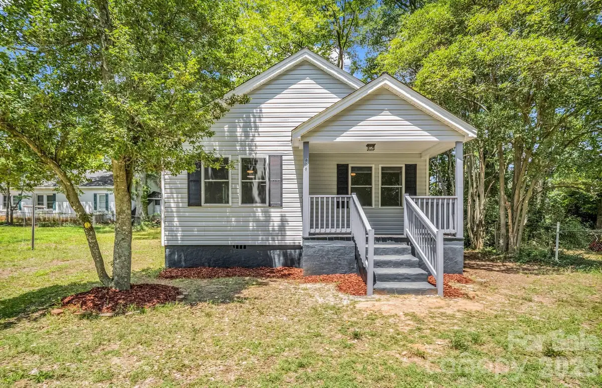 908 W Graham Street, Shelby, NC 28150 - #1