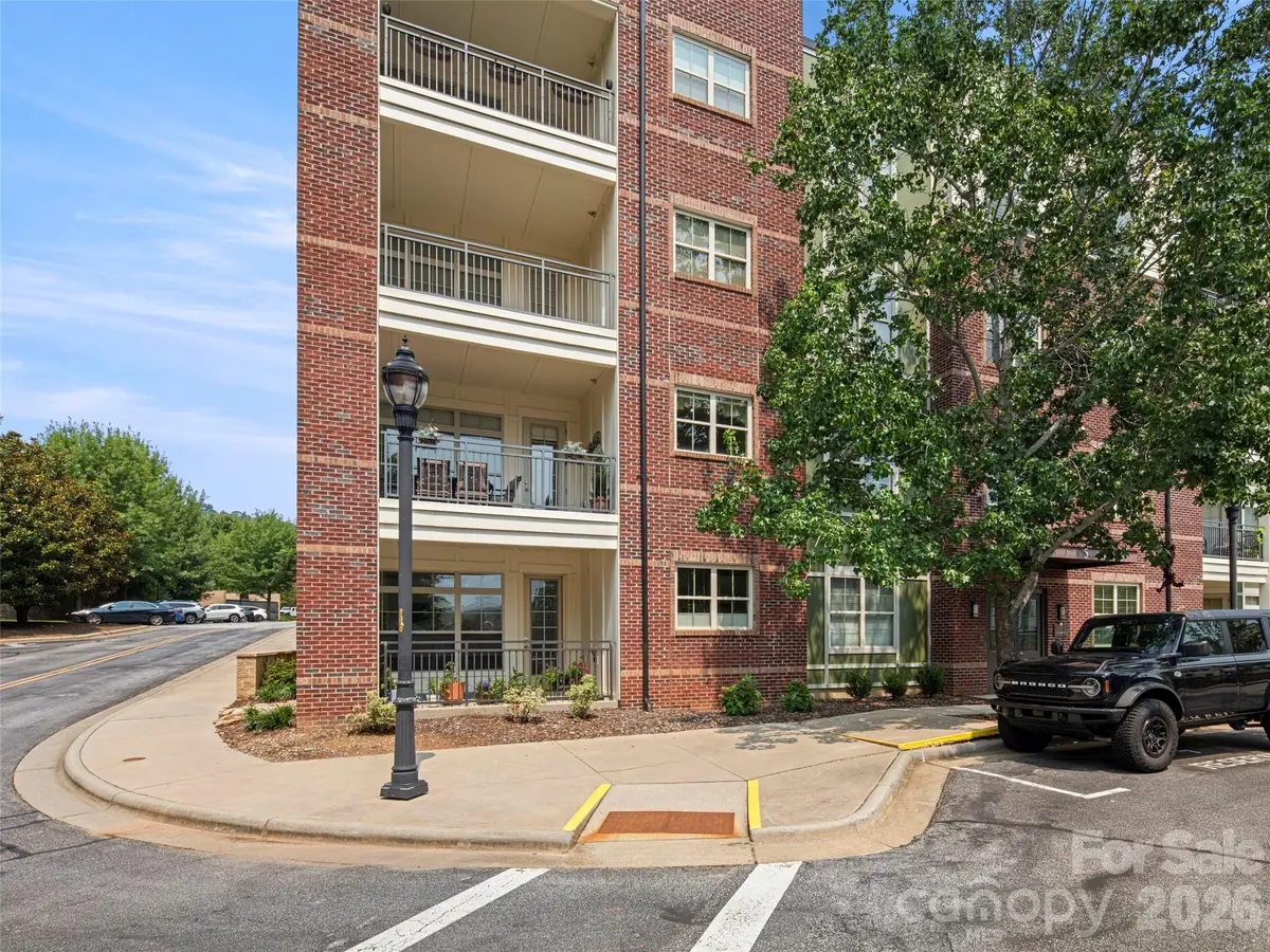 5 Farleigh Street #104, Asheville, NC 28803 - #1