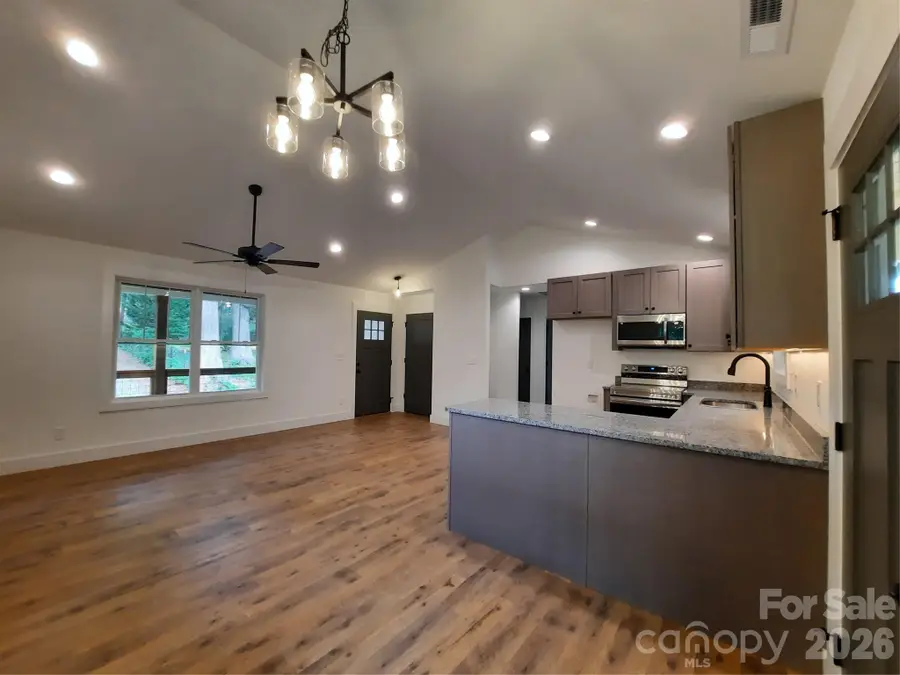 12 Overbrook Place, Asheville, NC 28805 - #3