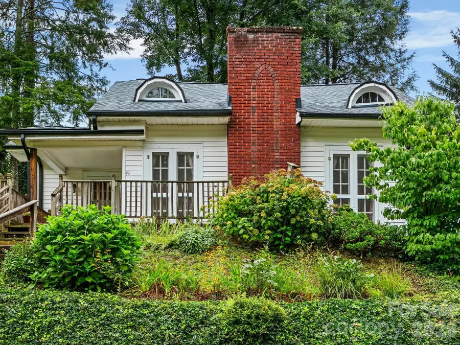 27 Warwick Road, Asheville, NC 28803 - #3