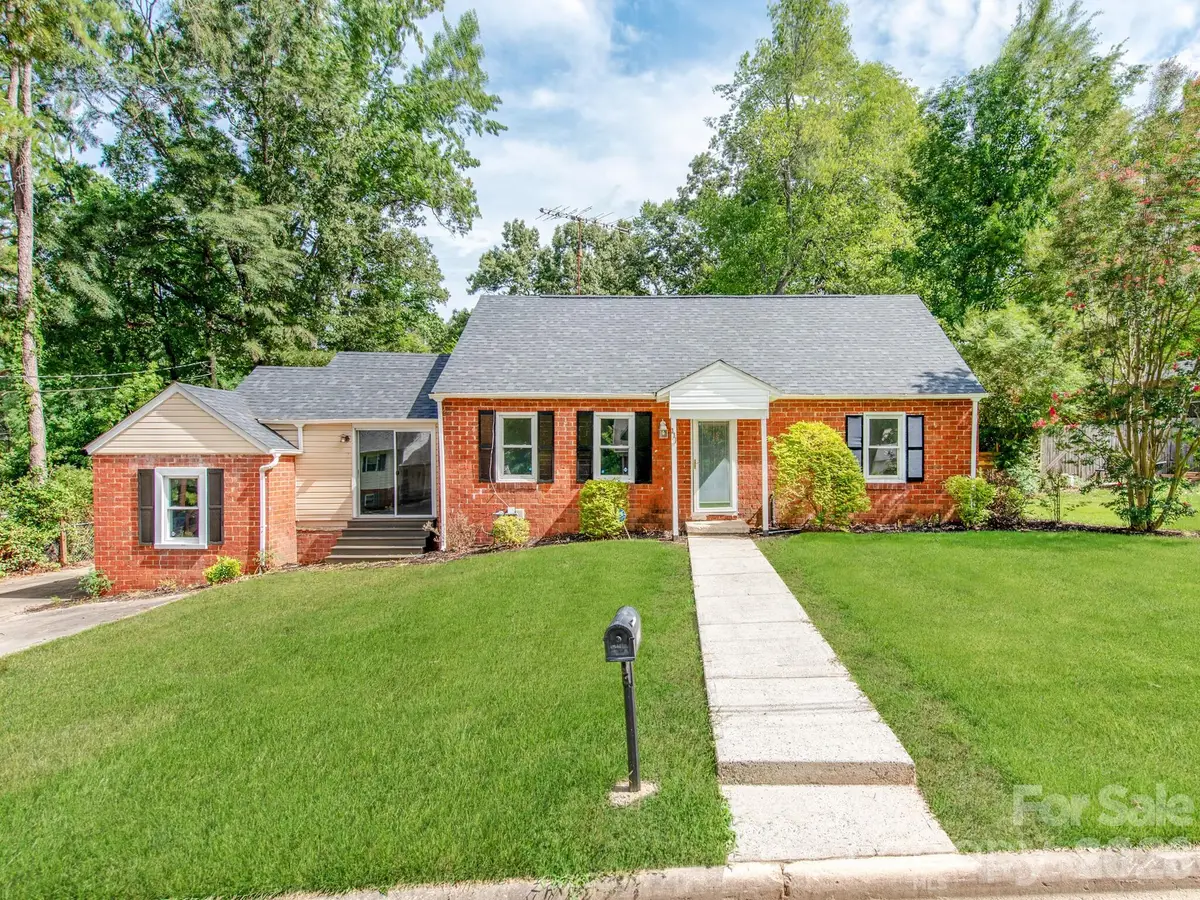 331 Park Road, Albemarle, NC 28001 - #1