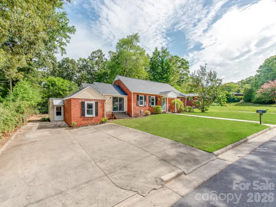 331 Park Road, Albemarle, NC 28001 - #2