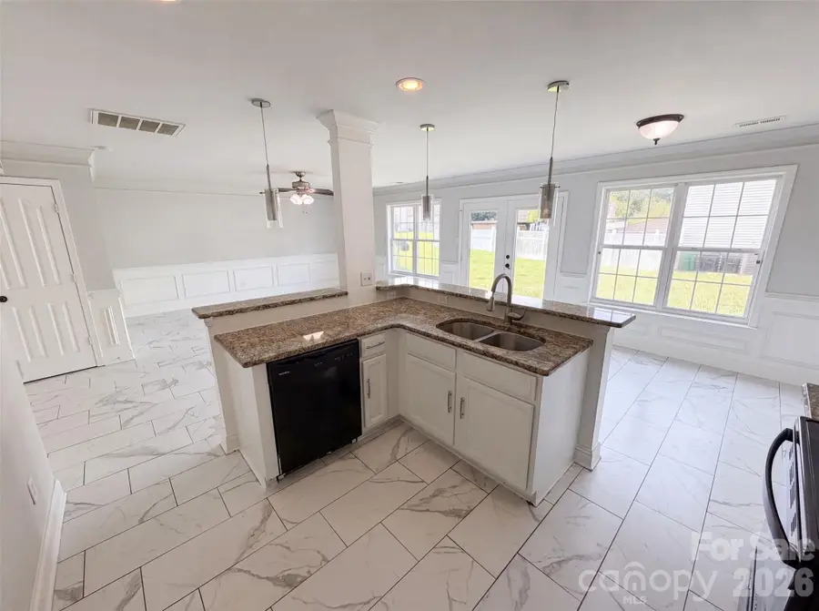5732 Wallace Cabin Drive, Charlotte, NC 28212 - #2