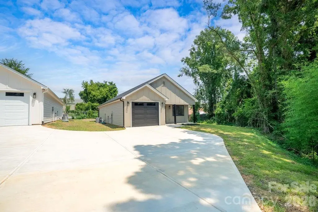 520 E Second Avenue, Gastonia, NC 28054 - #1