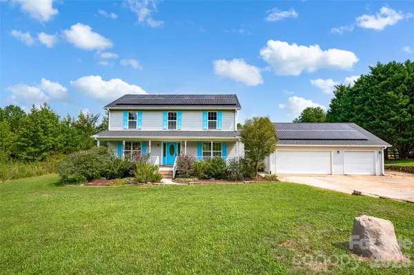 10724 Kingsview Drive, Davidson, NC 28036