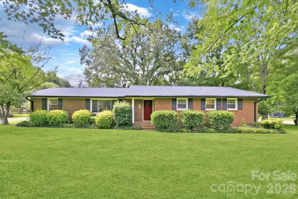 13128 Blacksmith Court, Matthews, NC 28105