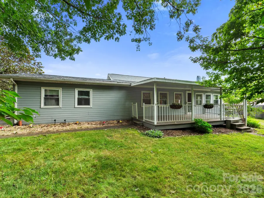 32 Fair Drive, Candler, NC 28715 - #3