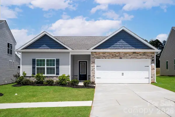 8114 Cravat Court, Charlotte, NC 28215