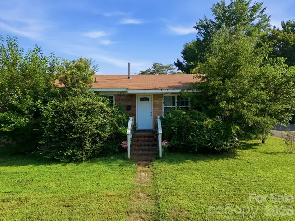 1400 Lasalle Street, Charlotte, NC 28216