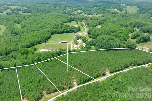 9 Morrison Road, Morganton, NC 28655
