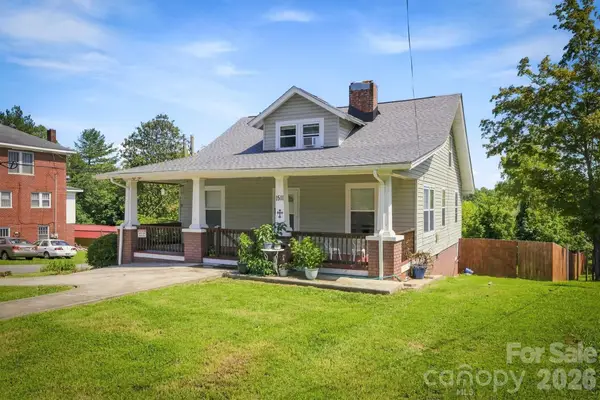 1511 Harper Avenue Sw, Lenoir, NC 28645