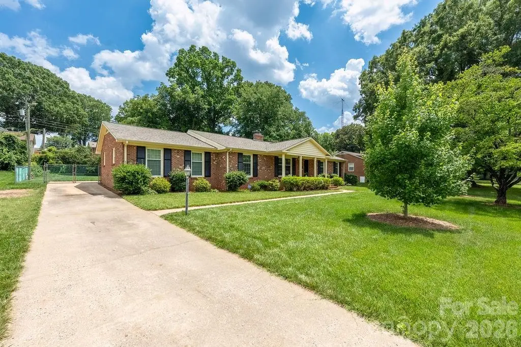 5022 Cheviot Road, Charlotte, NC 28269 - #1