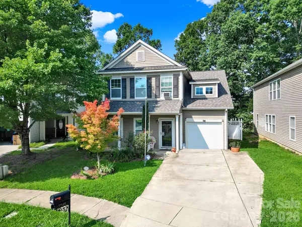 2748 Bramble Ridge Court, Charlotte, NC 28215