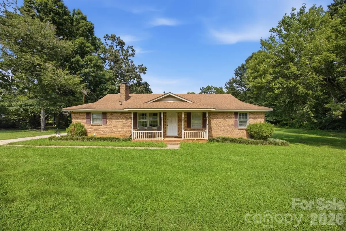 302 Charlotte Street, Alexis, NC 28006 - #1