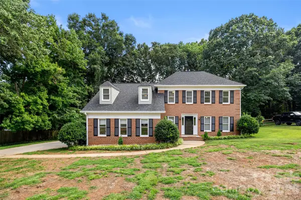 13110 Graymist Drive, Charlotte, NC 28215