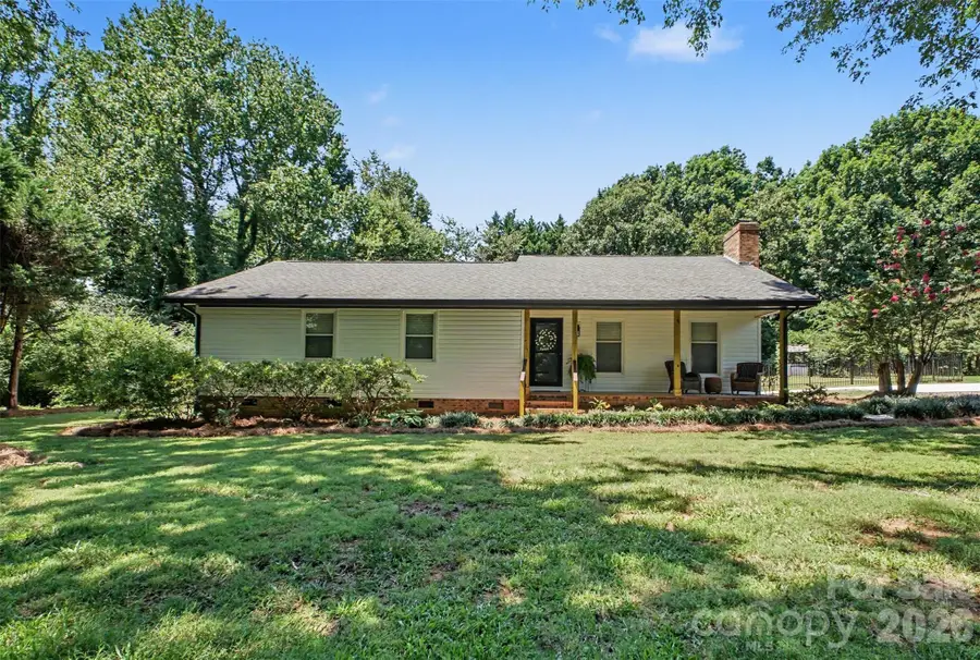 8319 Vagabond Road, Charlotte, NC 28227 - #2