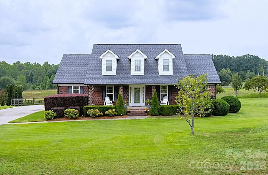 2502 Burton Estates Lane, Lincolnton, NC 28092 - #2