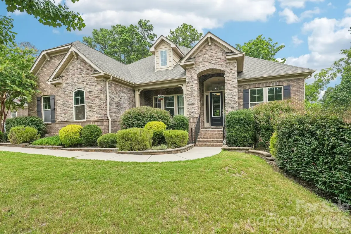 16521 Governors Club Court, Charlotte, NC 28278 - #1